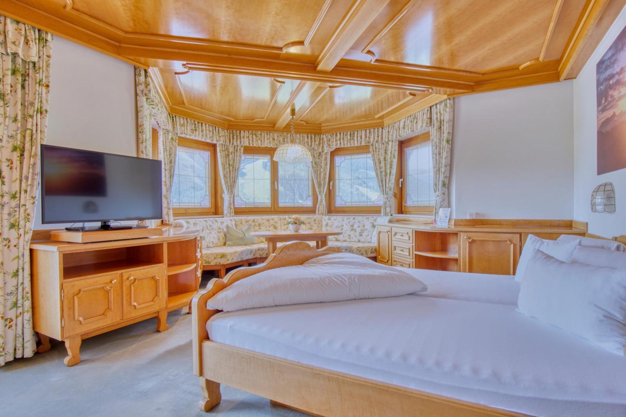 Landhaus Saalbach - Joker Card Included In Summer ภายนอก รูปภาพ